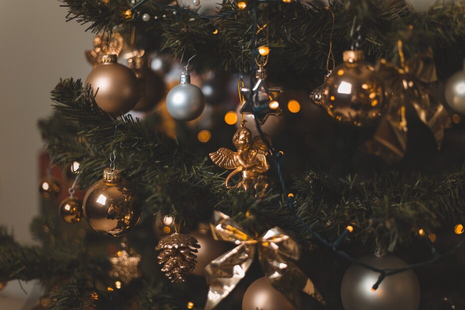 Como usar cashback em compras de decoração de natal e ano novo
